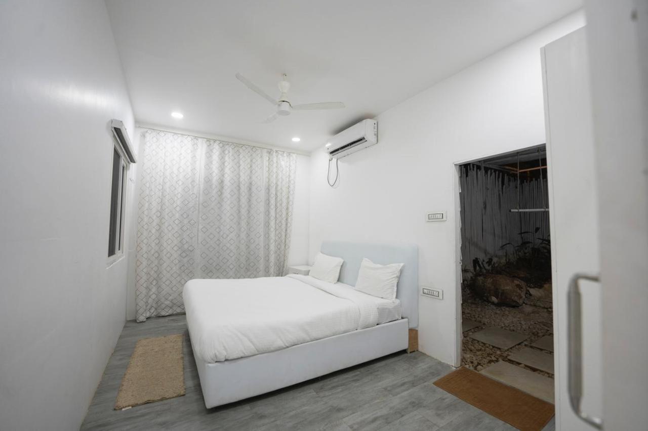 Rustic Vogue Hotel Shamirpet ภายนอก รูปภาพ