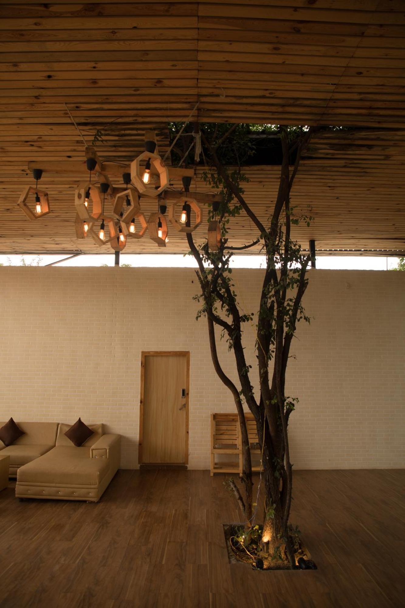 Rustic Vogue Hotel Shamirpet ภายนอก รูปภาพ